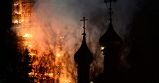 Лакмусовая бумажка: пожар в Новодевичьем монастыре