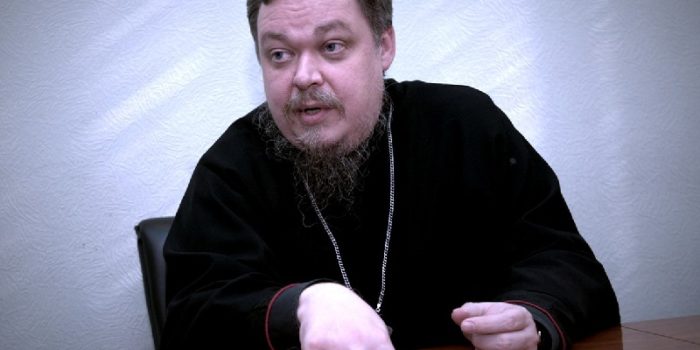Вас сняли с должности: как не вывалиться в оппозицию?