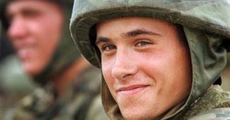 В Благовещенске солдат изменил текст воинской присяги по религиозным мотивам