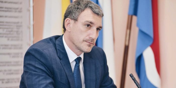 Амурский губернатор утвердил программу борьбы с сектами